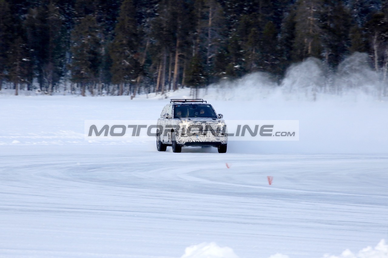 Range Rover Sport 2021 - Foto spia 7-2-2020