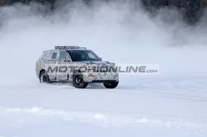 Range Rover Sport 2021 - Foto spia 7-2-2020