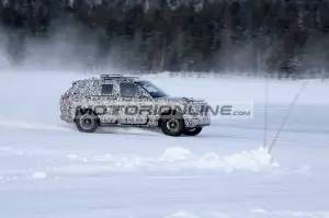 Range Rover Sport 2021 - Foto spia 7-2-2020