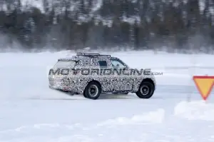 Range Rover Sport 2021 - Foto spia 7-2-2020