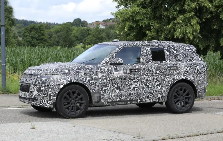 Range Rover Sport 2022 - Foto spia 20-07-2021 - 7