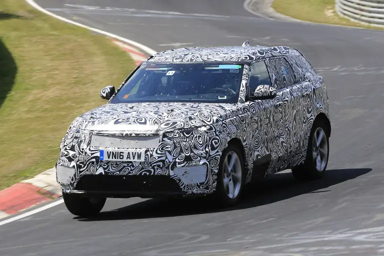 Range Rover Sport Coupe foto spia Nurburgring 19 luglio 2016 - 3