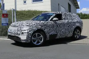 Range Rover Sport Coupe foto spia Nurburgring 19 luglio 2016