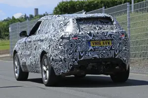 Range Rover Sport Coupe foto spia Nurburgring 19 luglio 2016