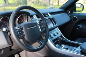 Range Rover Sport: prova su strada - 22