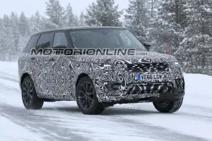Range Rover Sport restyling foto spia 28 febbraio 2017