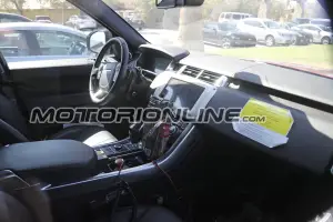 Range Rover Sport restyling foto spia 28 febbraio 2017