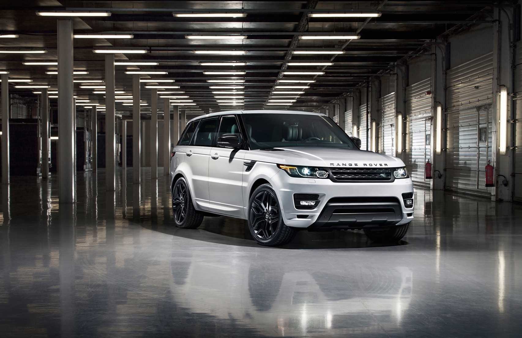 Range Rover Sport Stealth Pack 