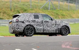 Range Rover Sport SVR 2022 - Foto spia 17-08-2021