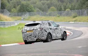Range Rover Sport SVR 2022 - Foto spia 17-08-2021