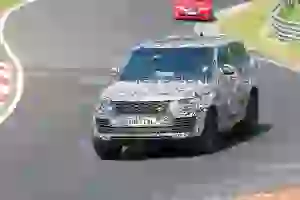 Range Rover SV Coupe foto spia 16 maggio 2018 - 1