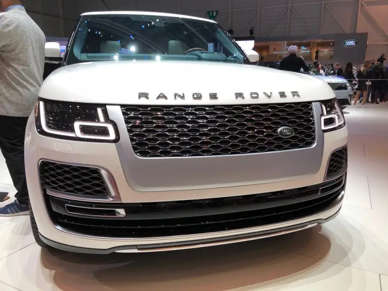 Range Rover SV Coupe - Salone di Ginevra 2018 - 2