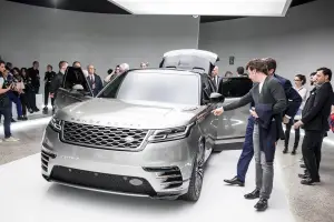 Range Rover Velar al Fuorisalone 2017