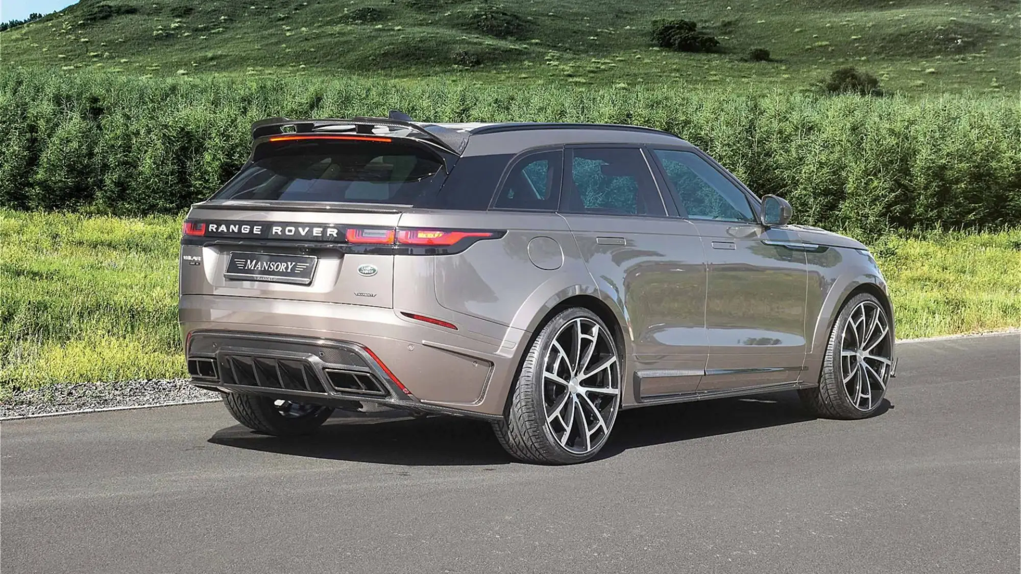 Range Rover Velar by Mansory - 4