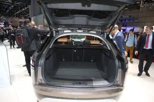 Range Rover Velar - Salone di Ginevra 2017 - 5