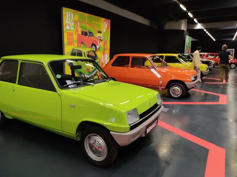 Renault 5 - 50 anni - Flins - 3