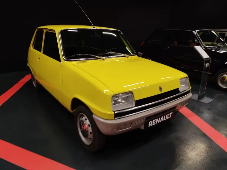 Renault 5 - 50 anni - Flins - 23