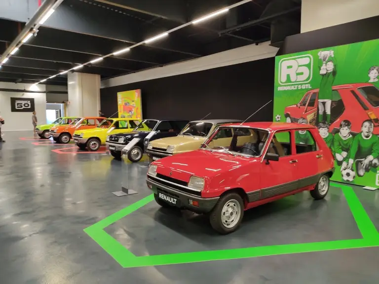 Renault 5 - 50 anni - Flins - 21