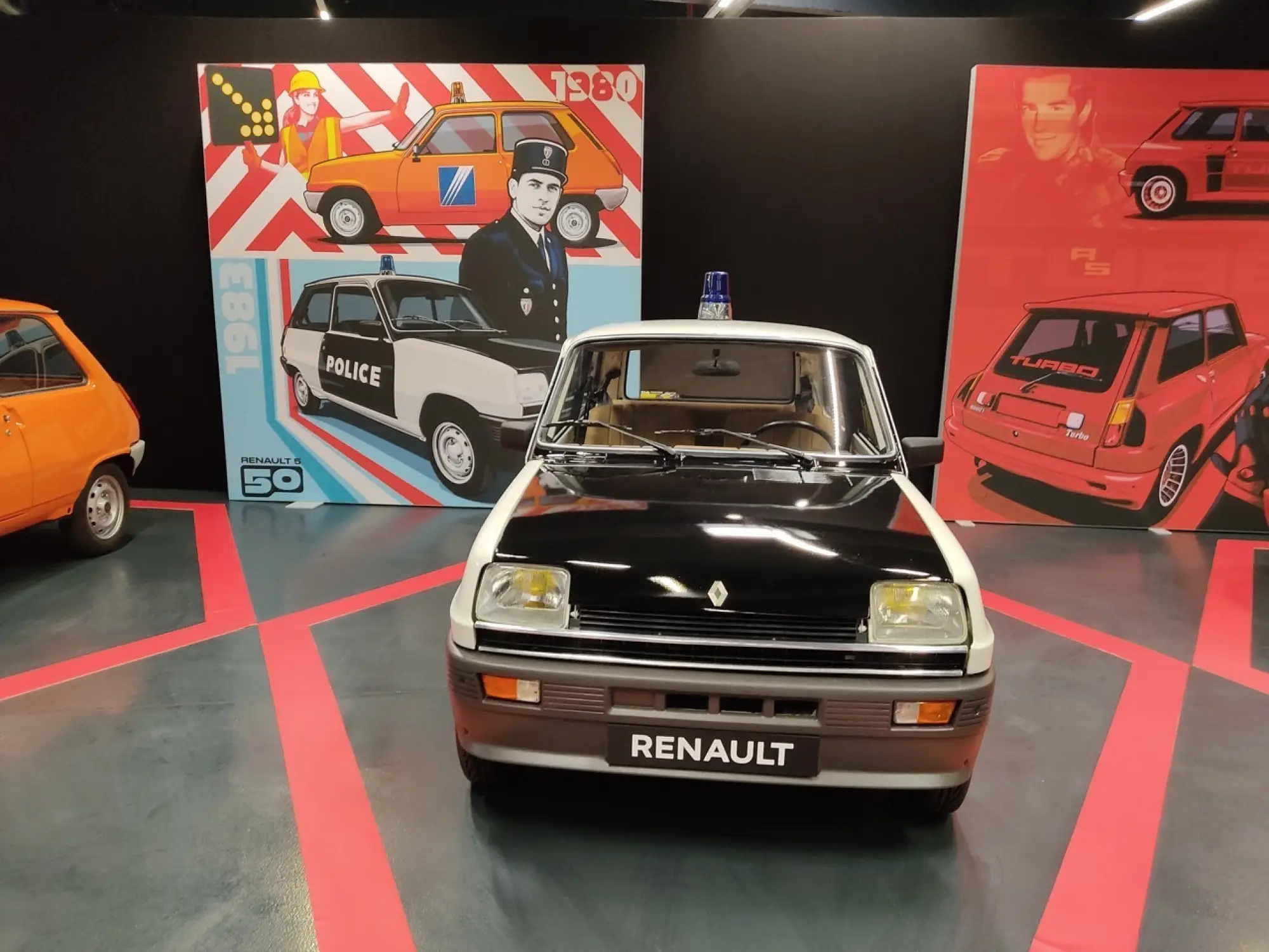 Renault 5 - 50 anni - Flins - 19