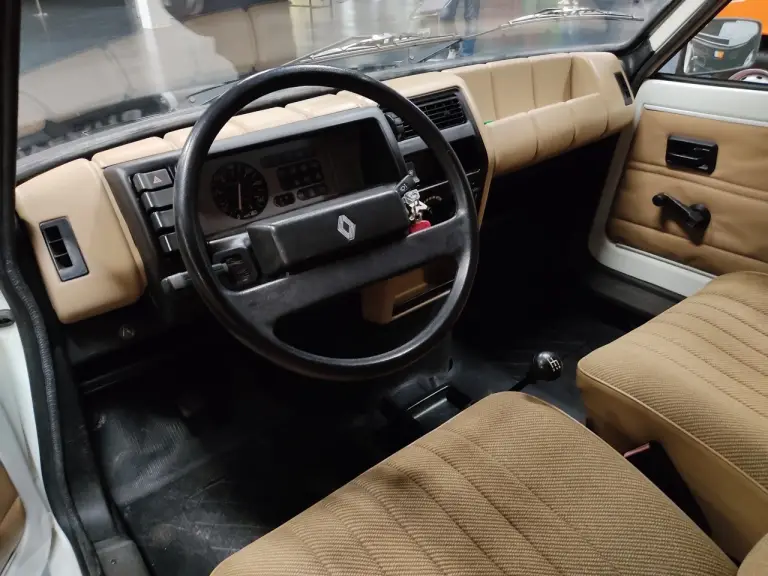 Renault 5 - 50 anni - Flins - 22