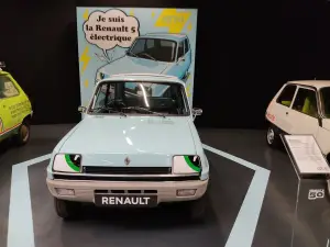 Renault 5 - 50 anni - Flins - 25