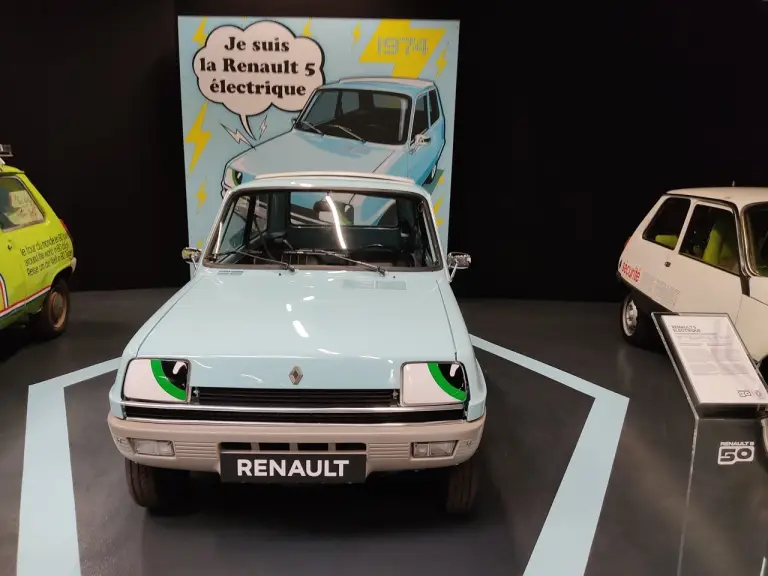 Renault 5 - 50 anni - Flins - 25