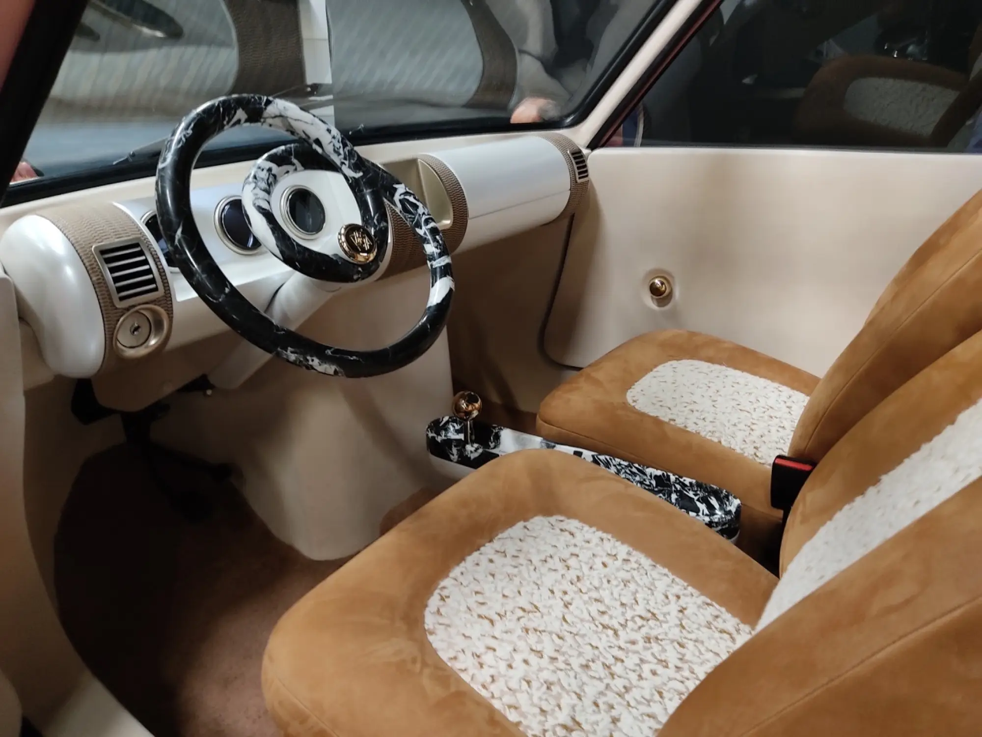 Renault 5 - 50 anni - Flins - 32