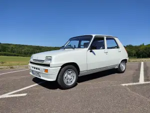 Renault 5 - 50 anni - Flins - 42