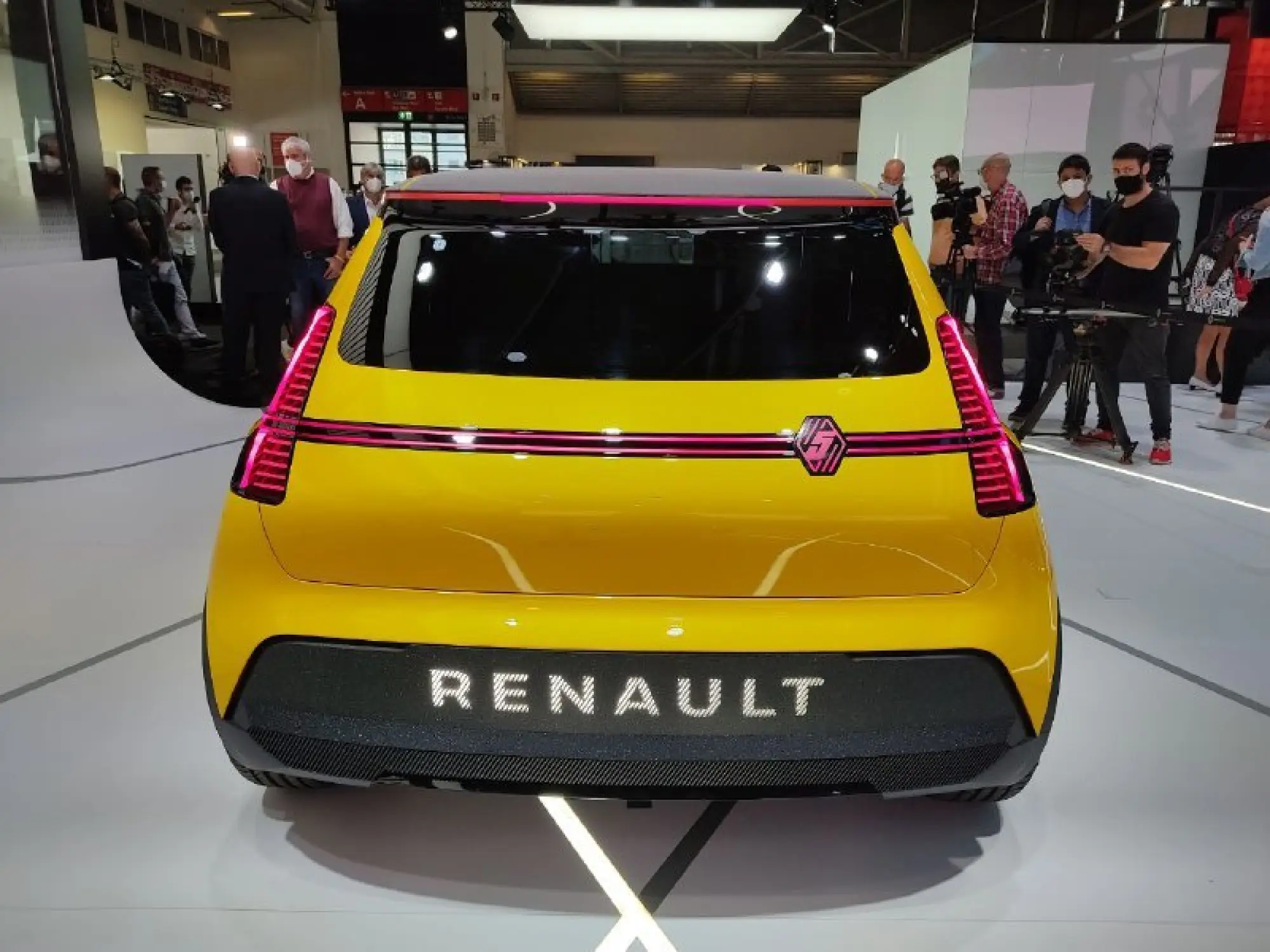Renault 5 Prototype - Salone di Monaco 2021 - 6