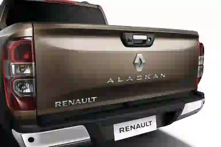 Renault Alaskan - 6