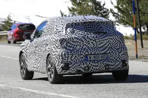 Renault Captur 2019 - Foto spia penisola iberica