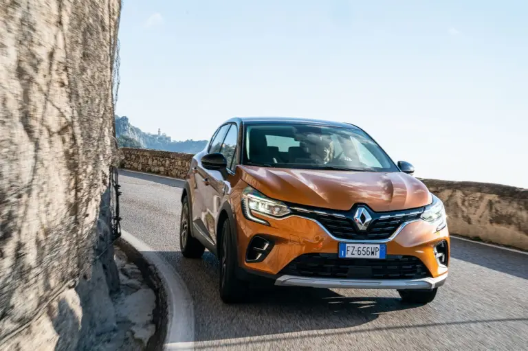 Renault Captur 2020 com'è e come va - 3