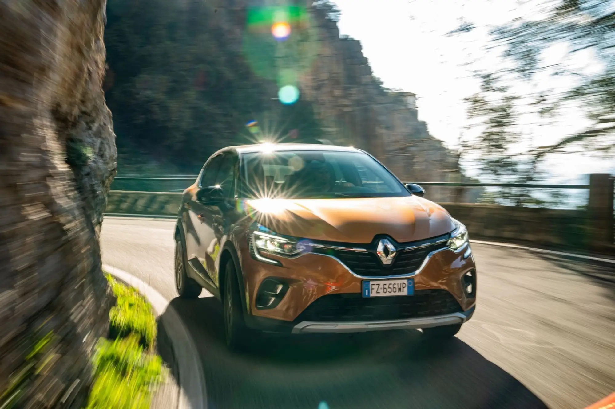 Renault Captur 2020 com'è e come va - 5