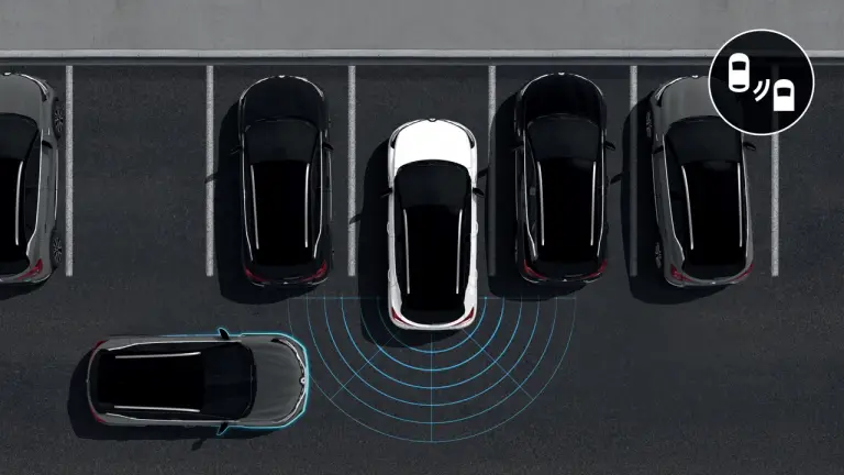 Renault Captur 2020 - nuove foto  - 25