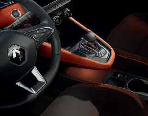 Renault Captur 2020 - nuove foto  - 33