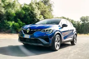 Renault Captur E-Tech 145 - Prova su Strada  - 14