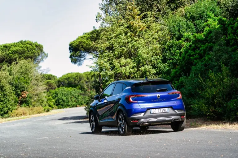 Renault Captur E-Tech 145 - Prova su Strada  - 15