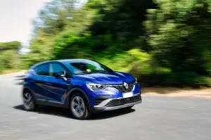 Renault Captur E-Tech 145 - Prova su Strada  - 13