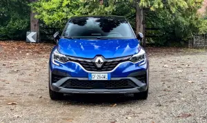 Renault Captur E-Tech 2022 - Prova su strada