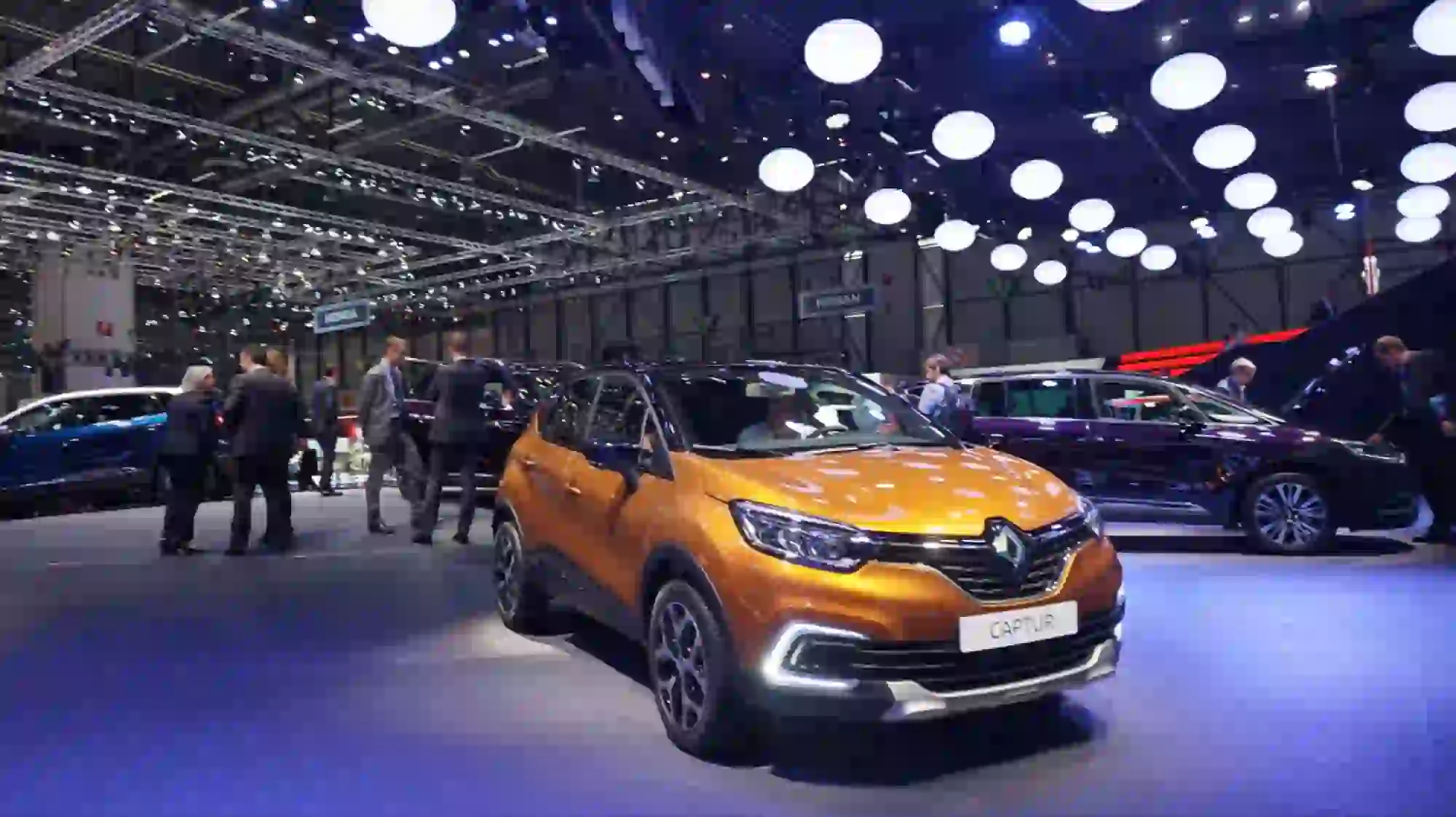 Renault Captur Facelift Foto Live - Salone di Ginevra 2017 - 2