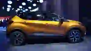 Renault Captur Facelift Foto Live - Salone di Ginevra 2017