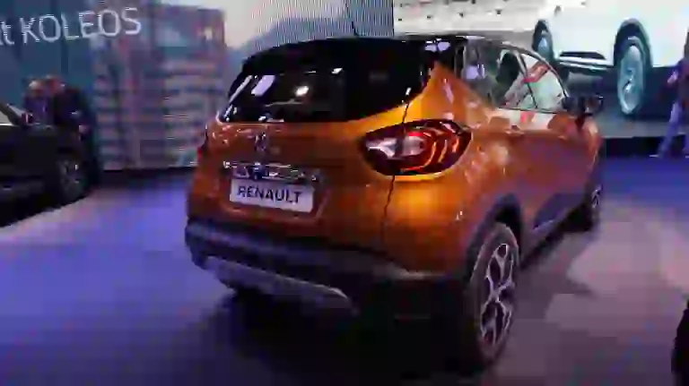 Renault Captur Facelift Foto Live - Salone di Ginevra 2017 - 5