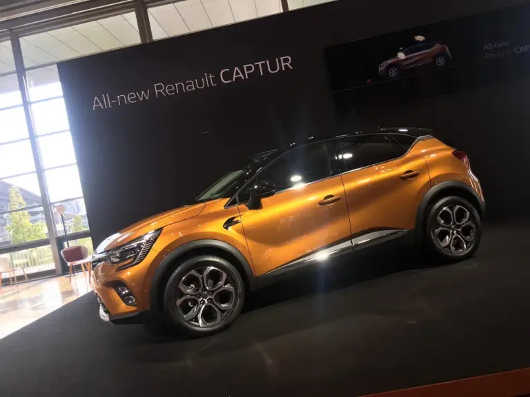 Renault Captur - Salone di Francoforte 2019 - 5