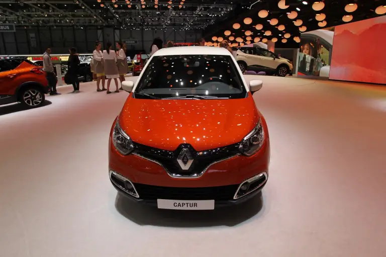 Renault Captur - Salone di Ginevra 2013 - 8
