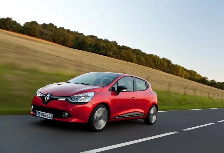 Renault Clio 2013 - Nuove foto ufficiali - 6