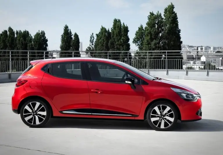 Renault Clio 2013 - Nuove foto ufficiali - 13