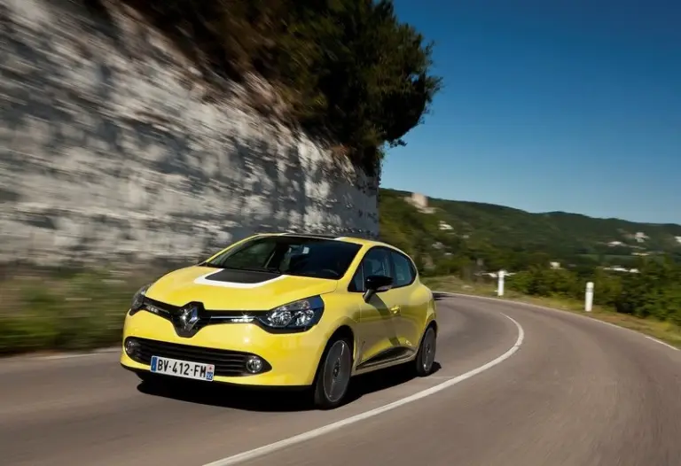 Renault Clio 2013 - Nuove foto ufficiali - 24