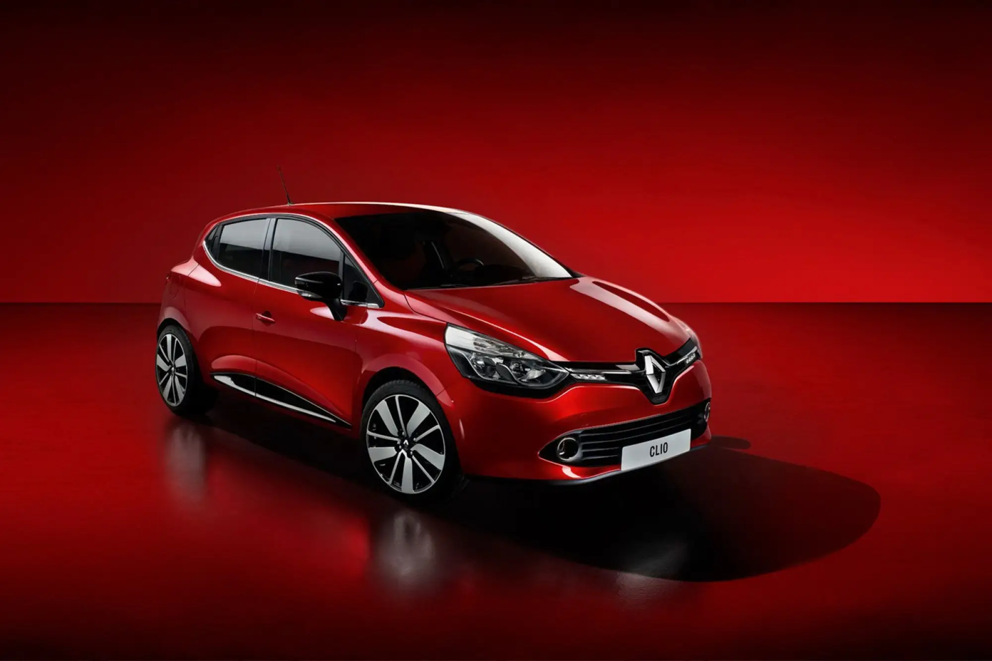 Renault Clio 2013 nuove immagini - 19