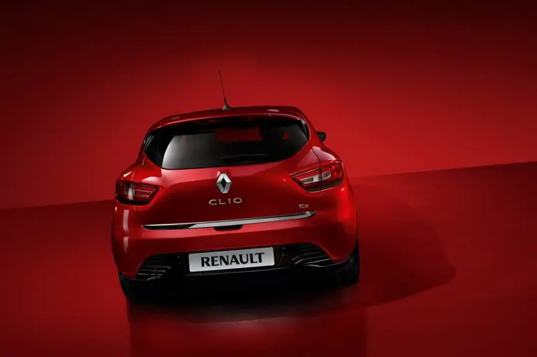 Renault Clio 2013 nuove immagini - 21