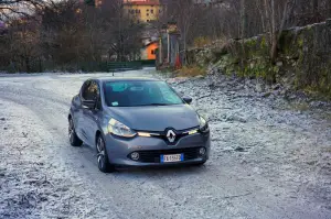 Renault Clio Duel prova su strada 2016